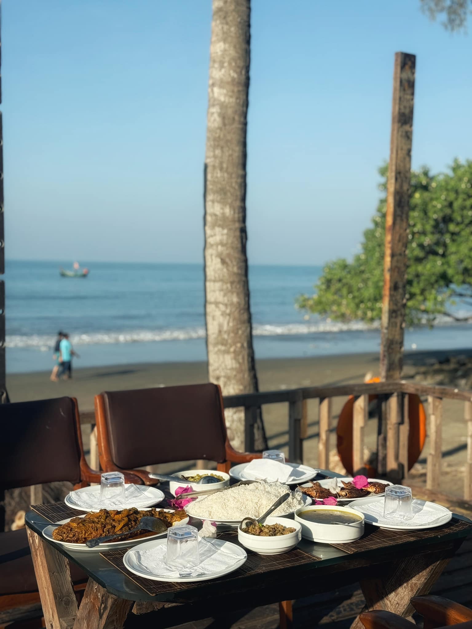 Seaside dining at Coral Haze